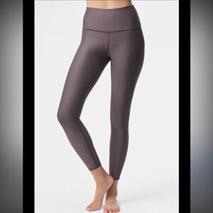 ALO Yoga Airlift Leggings